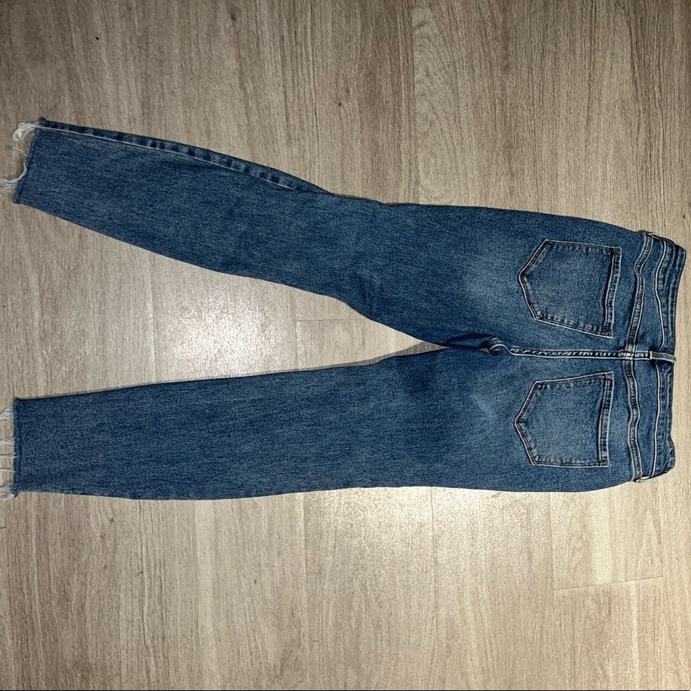 High Rise Jeans - Picture 4 of 5